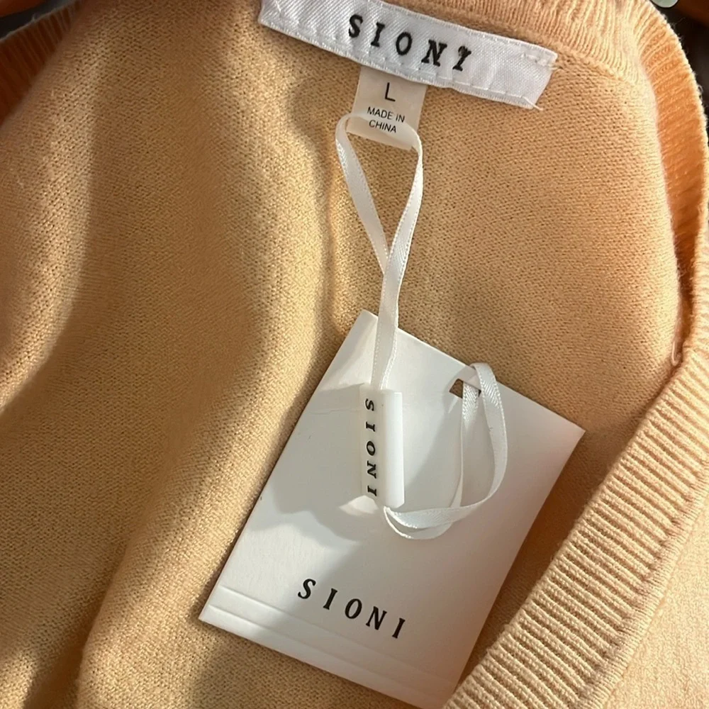 Sioni Lightweight Sweater Open Applique Sleeves NWT Size Large